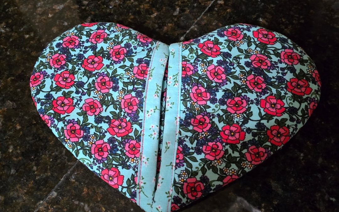 Hold On to My Heart – Handmade Quilted Potholders with Love & Purpose